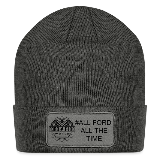 Patch Beanie - charcoal grey